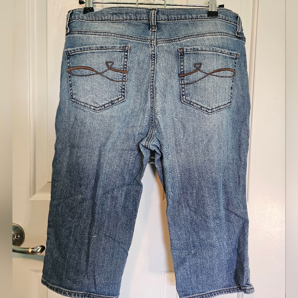 DKNY Ludlow Capri's Women's Size 10 - Picture 5 of 13